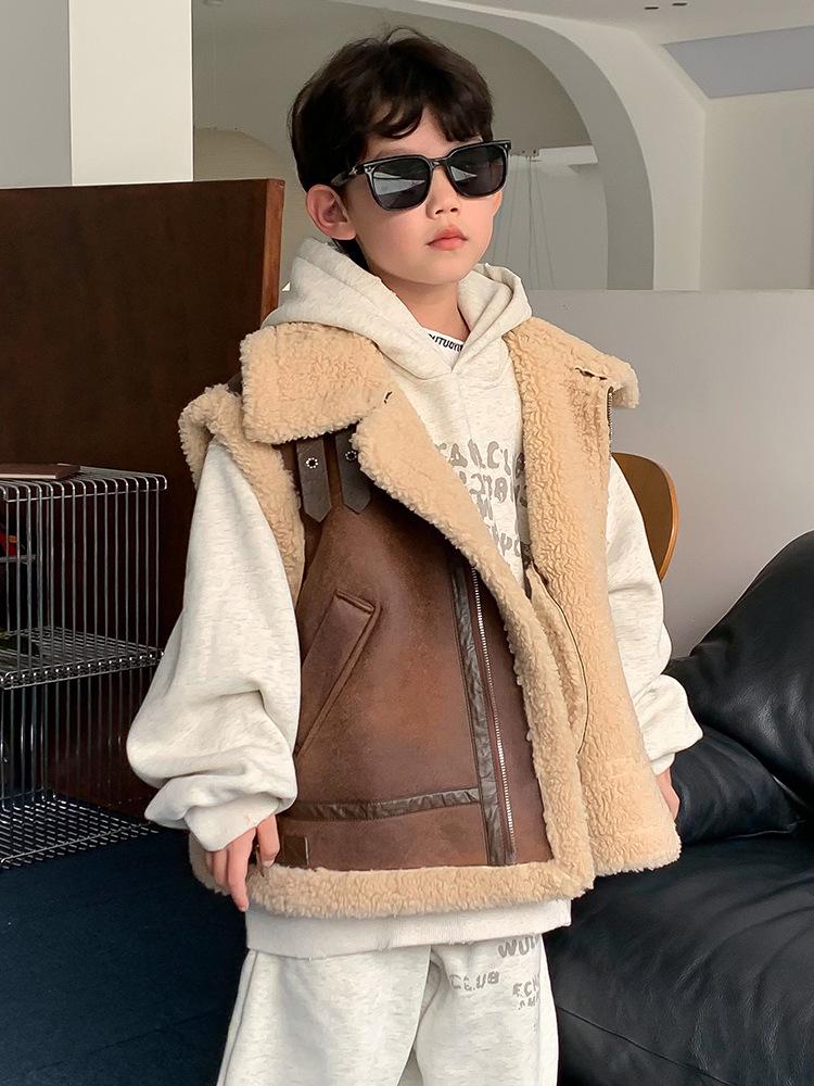 Boys' Retro Lambswool Vest - 2024 Winter Korean Style Warm Sleeveless Jacket for Small and Medium Children