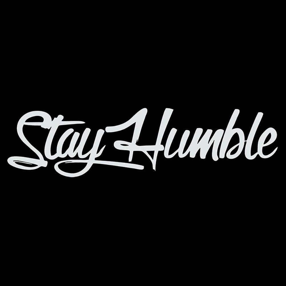 

STAY HUMBLE Motorcycle Stickers Self-adhesive Vinyl Decals for Motorbike Fuel Tank Helmet Letter Decoration Accessories 20X5CM білий