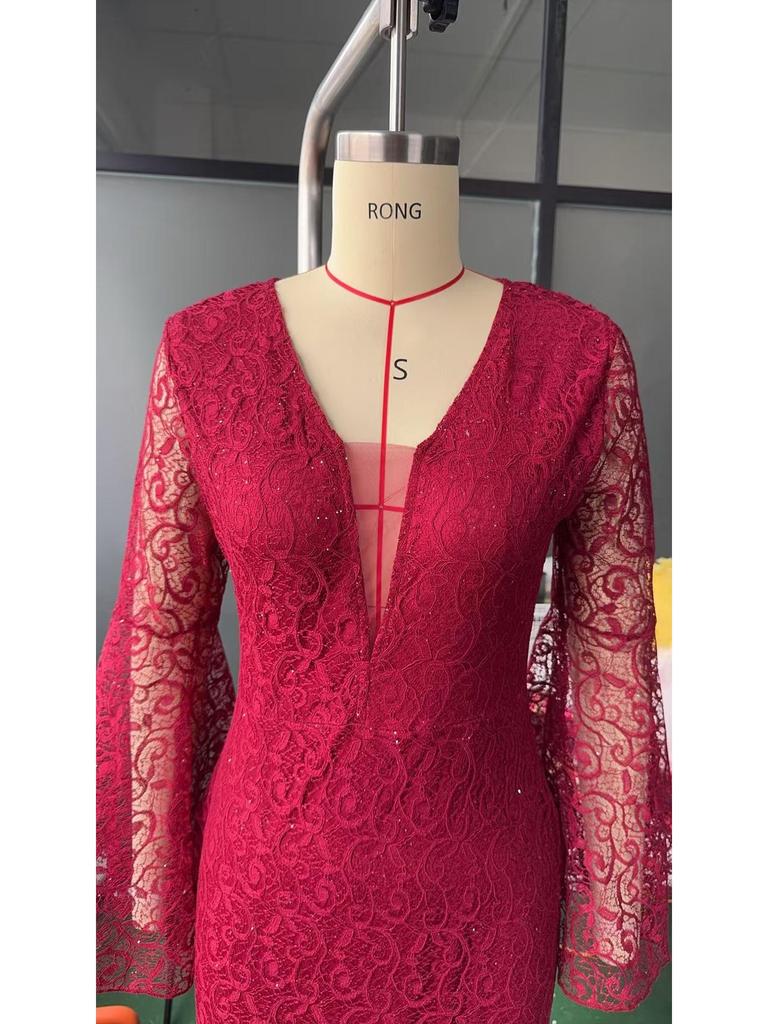 2025 Black Lace Slimming Fishtail Evening Gown