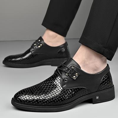 Scarpe Estive da Uomo Scavate in Pelle PU Traspiranti Sandali Piatti Antiscivolo Fondo Morbido Design Marea Fatto a Mano Calzature Scarpe Uomo