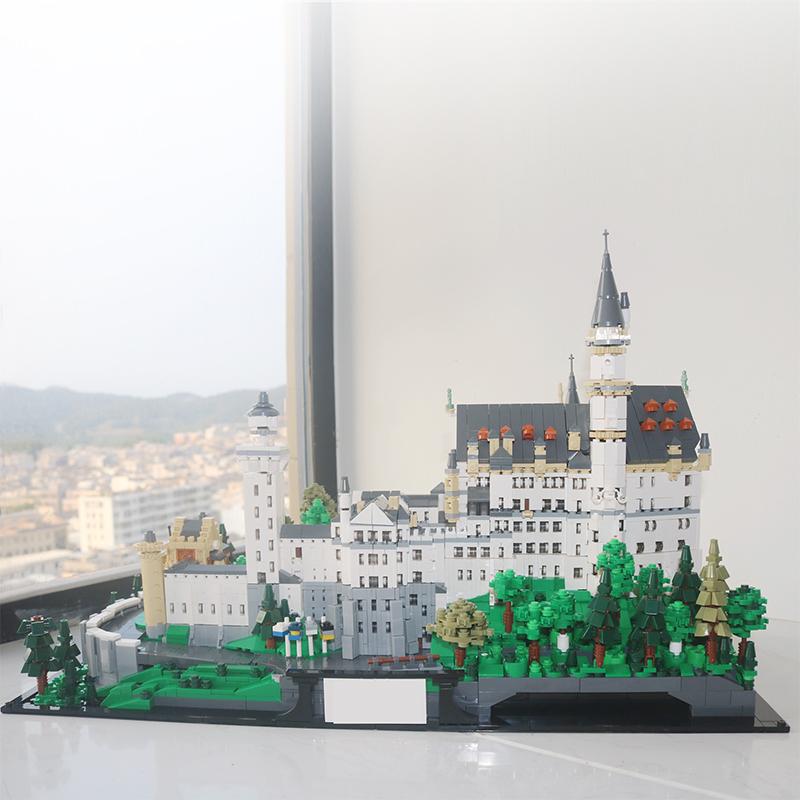7437PCS Medieval New Swan Stone Castle In Germany Buildings Sets,City Architect Store Model Modular Buildings Blocks Adults Gift
