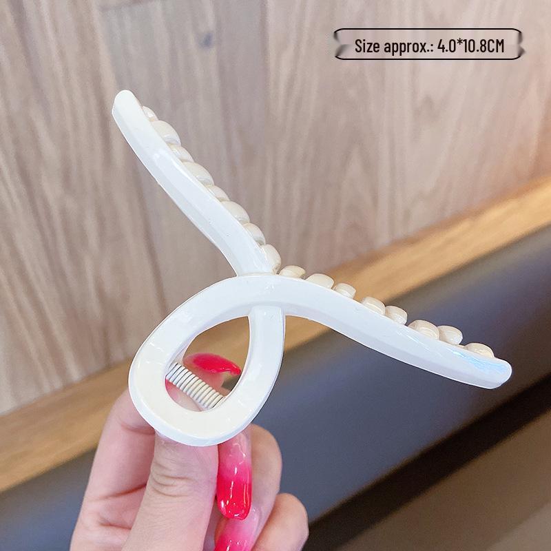 

Elegant Milk Tea Claw Clip: Large Acrylic French Hair Accessory
