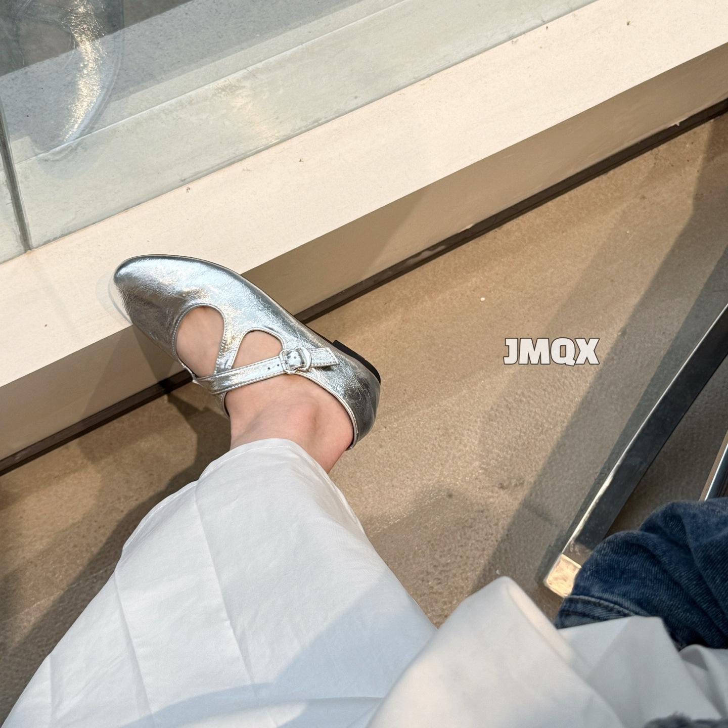 

Владелец хранит это~ 2025 весна и осень новые супермягкие балетки с перекрестными ремешками с узором угря женские туфли Мэри Джейн 39 серебряный