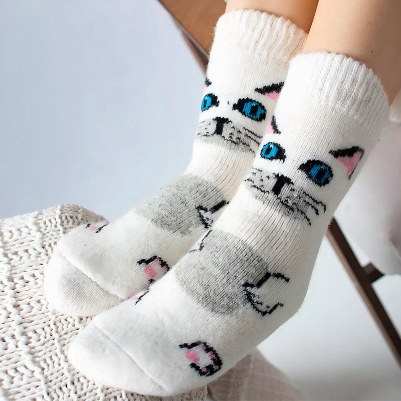 2Pairs Cartoon Cat Wool Socks for Women Thick Soft Warm Mid Tube Socks Winter Fleece Terry Loop Socks Outdoor Sports Gray