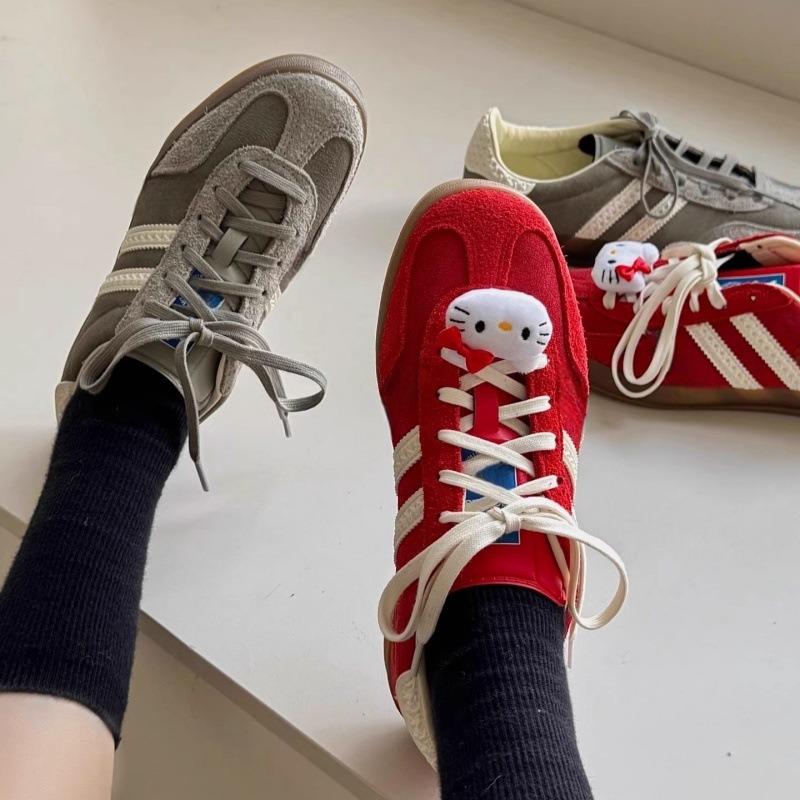 Women's Suede Sneakers Lace-up Low-top Casual Shoes Retro Style Striped Walking Shoes