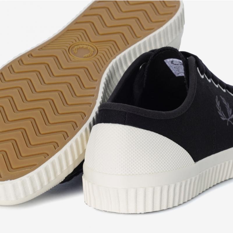 Fred Perry Unisex Sneakers  Sfpu2334365 T38 