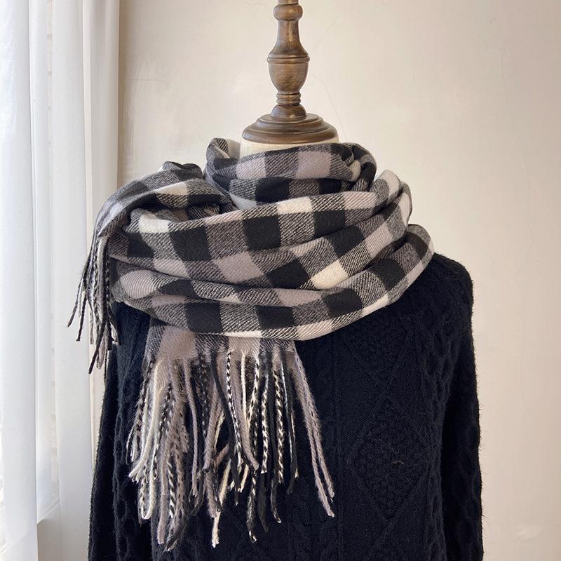 Luxury Brand Classic England Style Women Scarf Fashion Stripe Plaid Scarves Tassel Shawls Pashmina Lady Wrap Poncho Stoles