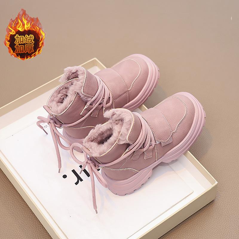 

Девочки хлопковые туфли навалены утолщенные зимние сапоги 2025 зима новые детские теплые большие хлопковые зимние туфли средние и большие детские хлопковые сапоги 26-31 yards, 6 pairs in one hand