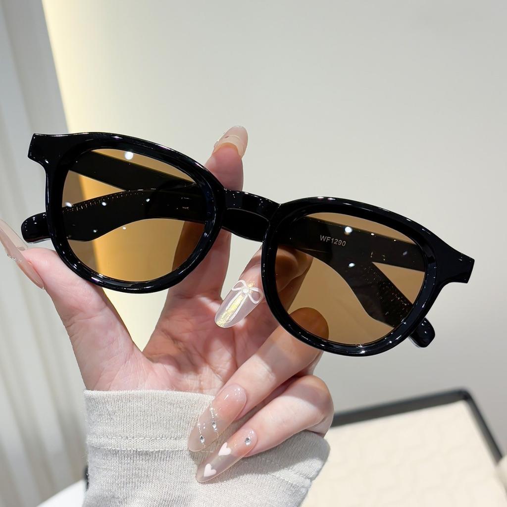 Simple round frame sunglasses, UV protection, white and thin, fashionable new personalized trend atmosphere sunglasses