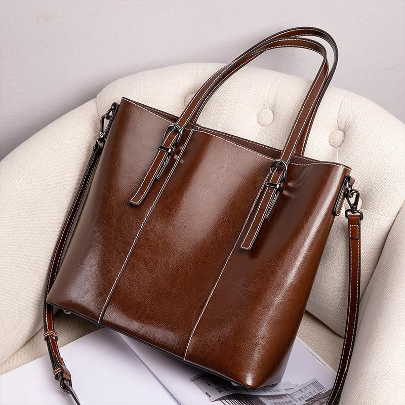 Leather Women's Bags, Large Bags, New Retro Shoulder Bags, Women's Large-capacity Tote Bags, Commuter Bucket Bags.