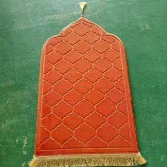 Cross-border Flannel Floor Mat: Irregular Shape, Thick Cushion, Living Room Prayer Carpet
