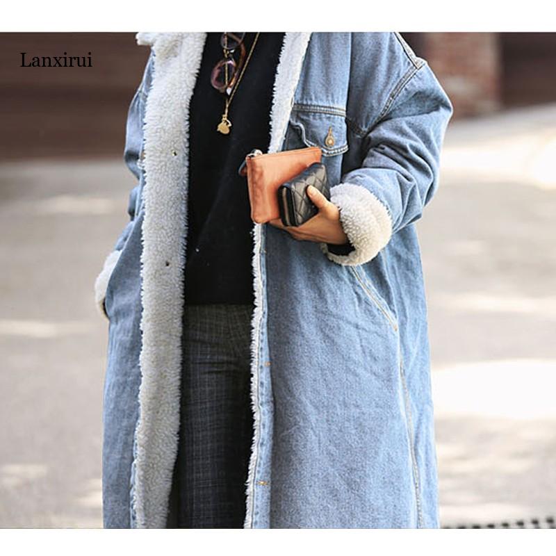 Silný X-Long Lamb Velvet Denim Trench Coat Zimní dlouhé trenčkoty pro ženy Jednořadové designové džínové kabáty