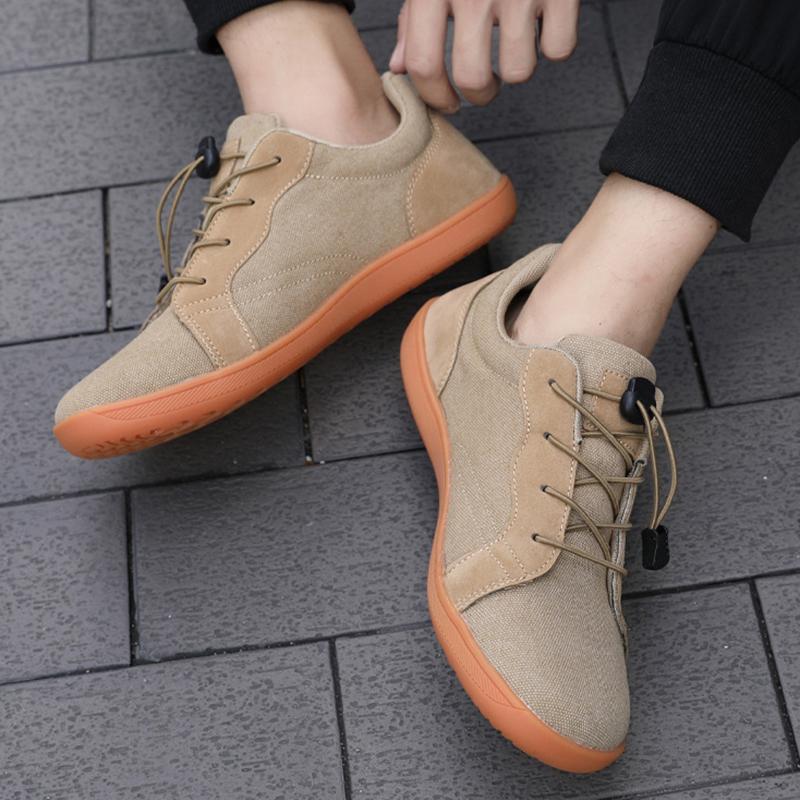 New Breathable Men Casual Shoes Lightweight Male Vulcanized Shoes Men Loafers Soft Mesh Flats Non-slip Sneakers Plus Size 36-46