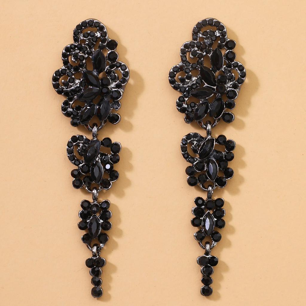 Niche Design Super Flash Crystal Full Diamond Fringed Earrings Long Temperament Earrings Thin Dinner Earrings