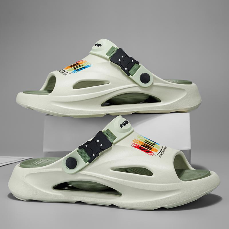 Fashion Clogs Men Sandals Lightweight Breathable Slip-On Sandals Non-Slip Water Shoes for Summer Beach Sandals