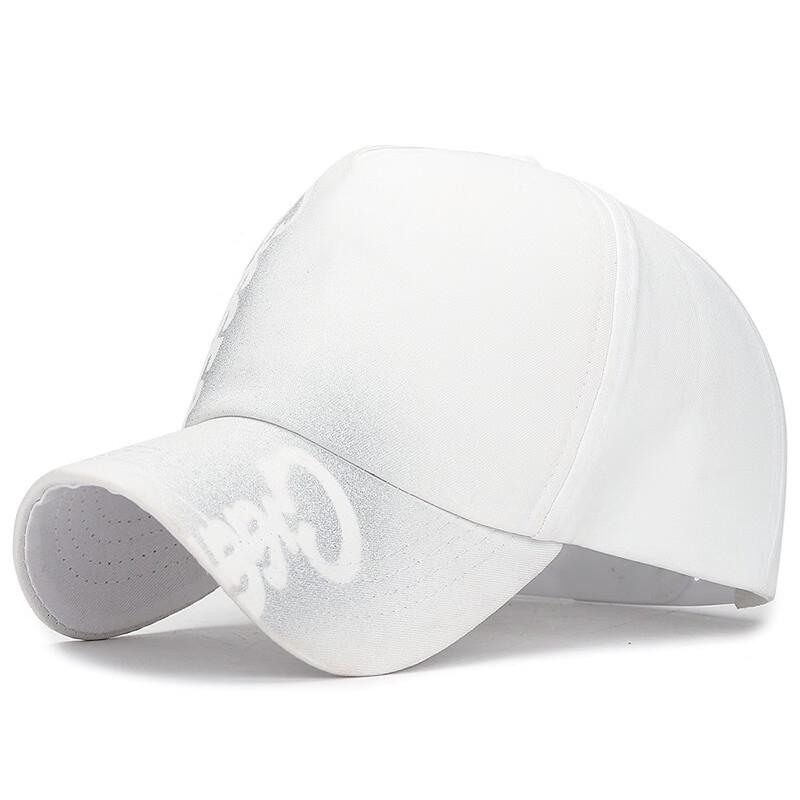 Бейсболка с граффити-буквами Adjustable