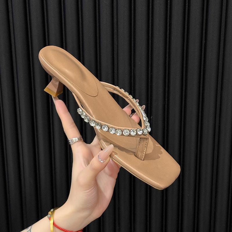 Fashion Glitter Slides Slippers Women Summer Female Shoes Low Thin Heels Big Size Fashion  Rubber Flip Flops Jelly 2025 Luxury