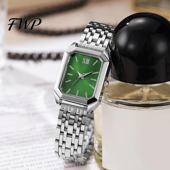 Modern Minimalist Watch Ladies Light Luxury Style Square Dial Steel Elegant Women Wristwatch Strap Embellishment for Office Party Date Night Quartz