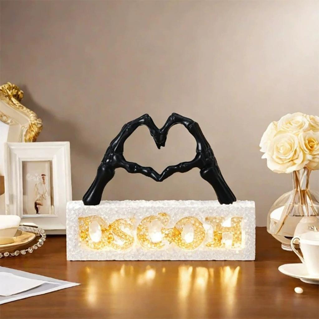 Halloween Skull Finger Heart Statue  In Dark Resin Decor for Spooky Party, Desk & Gift, Cute Horror Figurine