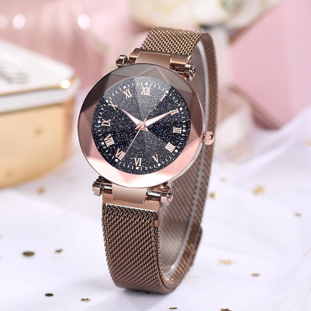 Women Sky Starry Luminous Watch Roman Numerals Quartz Watch Magnet Wristwatch