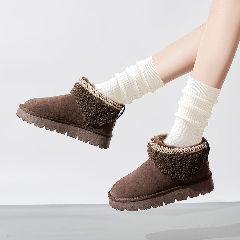Women's Large Size Cowhide Genuine Leather Winter Warm Fur One Snow Boots Padded Lining Ankle Boots Non-slip Hiking Sports Cotton Boots