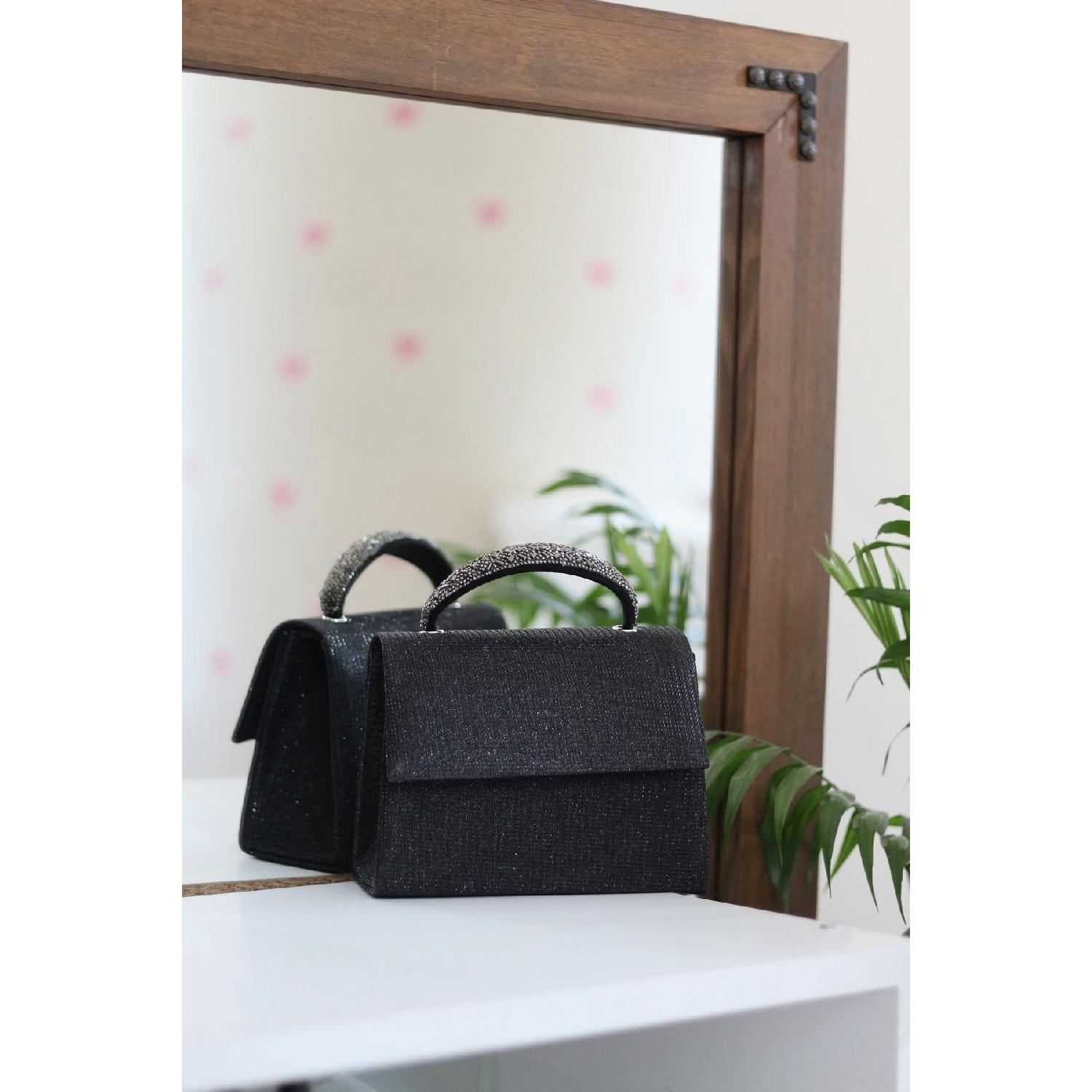 

Women s Black Silvery Stone Detailed Evening Dress Shoulder Bag чорний