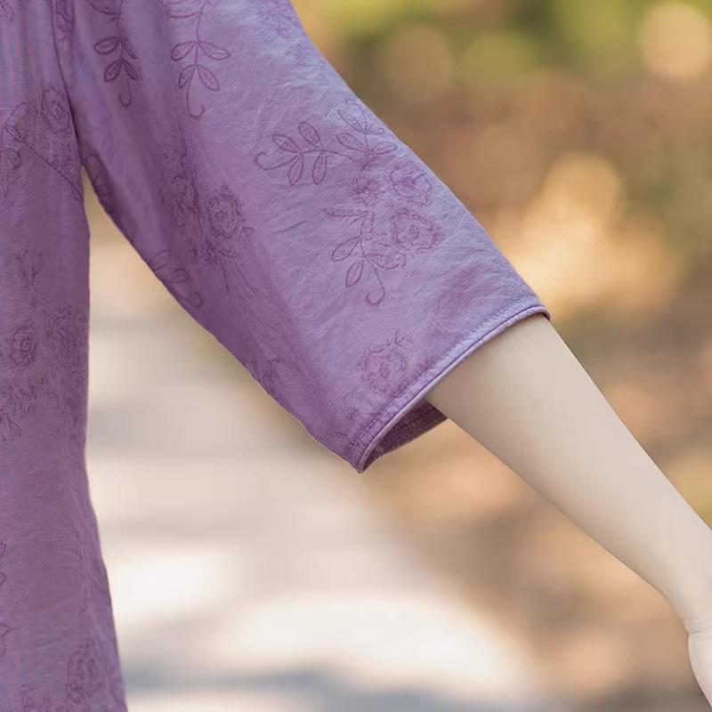 Retro Chinese Style Summer Embroidered Frog Button Cardigan for Moms - Mid-Sleeve Top for Middle-Aged and Elderly Women