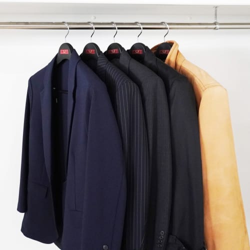 Shinko Hanger S&F Jacket Clip 45 Suit Hanger with Clips, Black, Made In Japan, with 360-Degree Rotating Hooks, Prevents Skirts, Coats, and Outerwear F