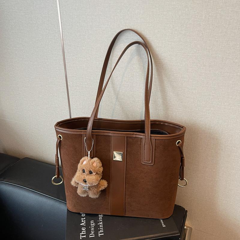 Commuter Retro Large-capacity Bag Women's 2025 New Casual Simple Shoulder Bag Autumn and Winter Portable Tote Bag