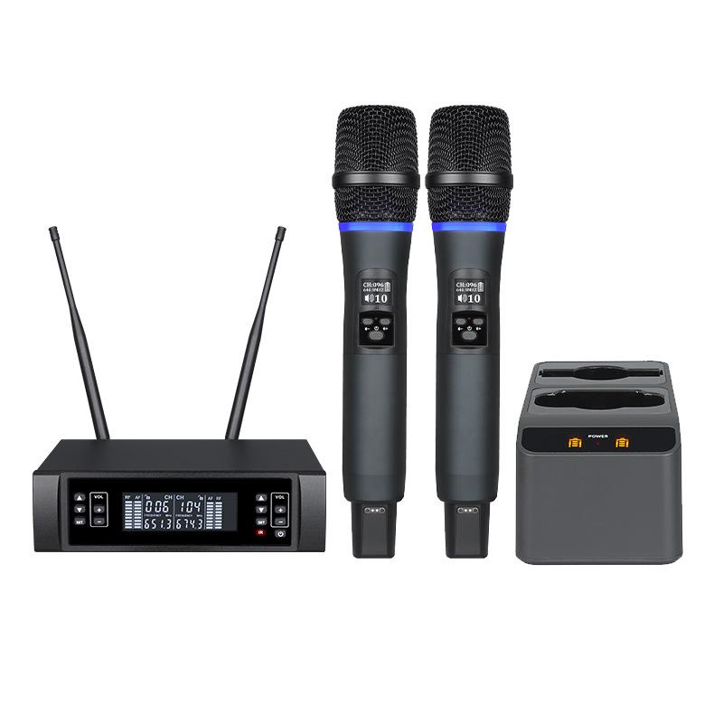 

Беспроводной двойной микрофонный набор для караоке с зарядной базой для дома и живых выступлений