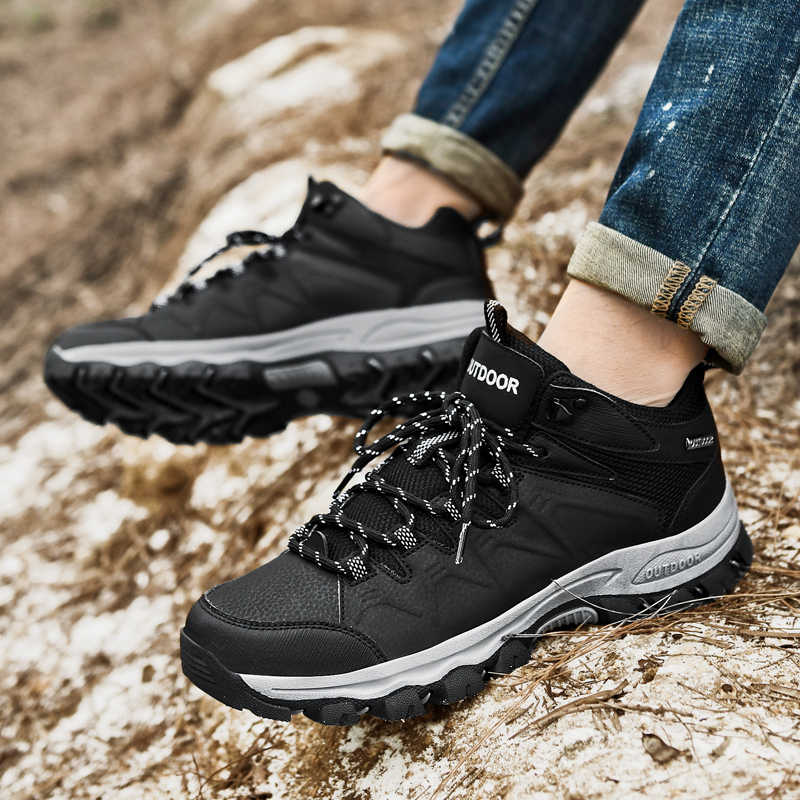 Fashion Thick Heeled Plus Size Adult Woman Boot Sneakers Shoes Hightop Sneakers Women Sports Class Loafers Top Luxury Retro Premium