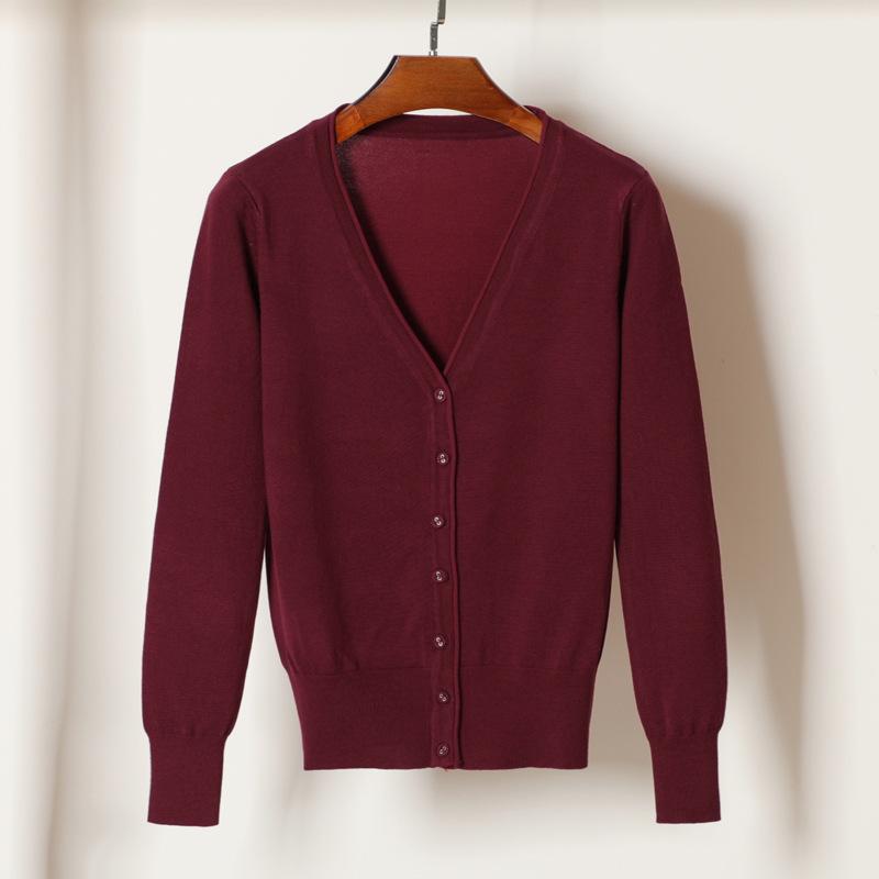 Korean V-Neck Knitted Cardigan: Women's Long Sleeve, Versatile Spring & Autumn Top.