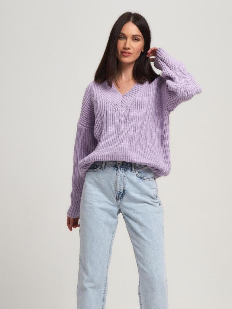 049 Women's V-Neck Loose Sweater: New Autumn/Winter, European American Style