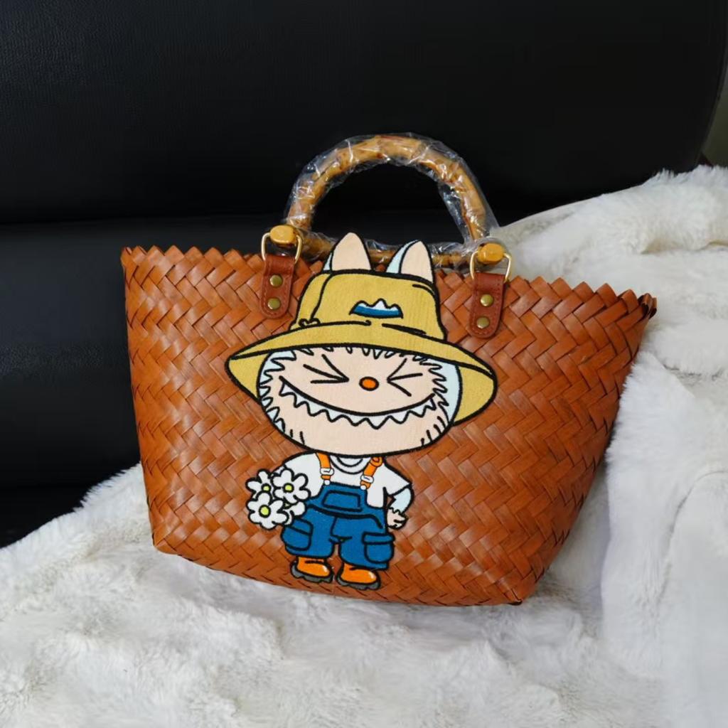 Labubu Summer new style net red woven basket bag shoulder handbag women's bag cute pull cloth cartoon rattan bag CLE