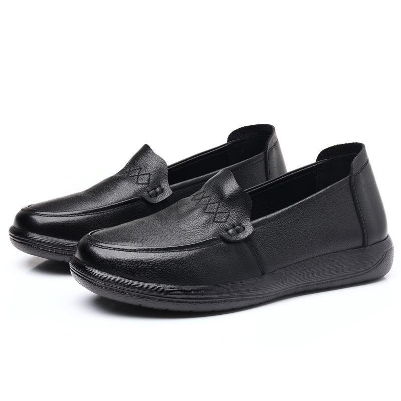 New retro leather women's shoes spring and autumn middle-aged cow tendon sole mother shoes soft sole casual elderly single shoes women
