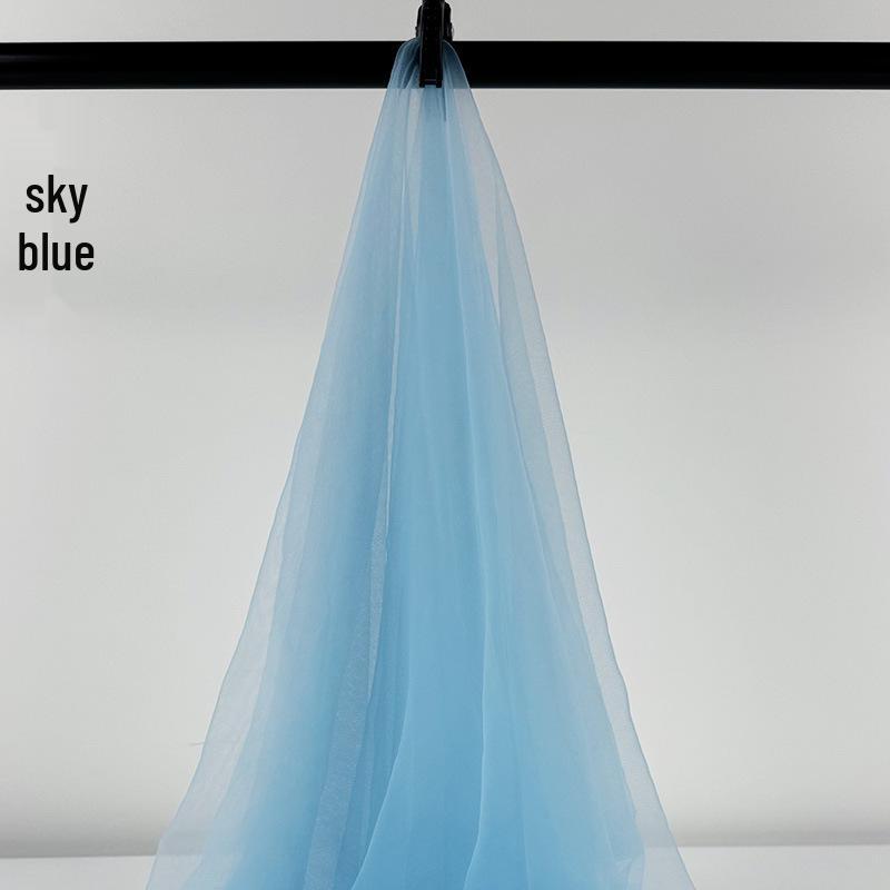 Blaues Gaze-Weichgarn für Kindergartenbühnen- und Decken Dekoration, Abschlussfeier Szene