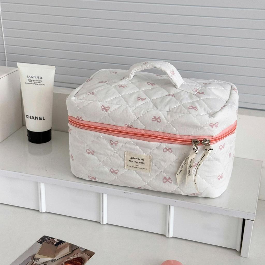 Sweet Bowknot Handheld Storage Bag, Large Capacity Toiletry Bag, Makeup Bag, Portable and Fresh Style for Students