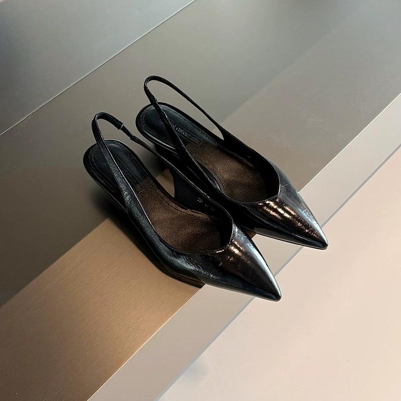 New Style Women's Patent Leather Pointed Toe Women Pumps Elegant Low Heels Sandals Casual Dress Street Style Shoes