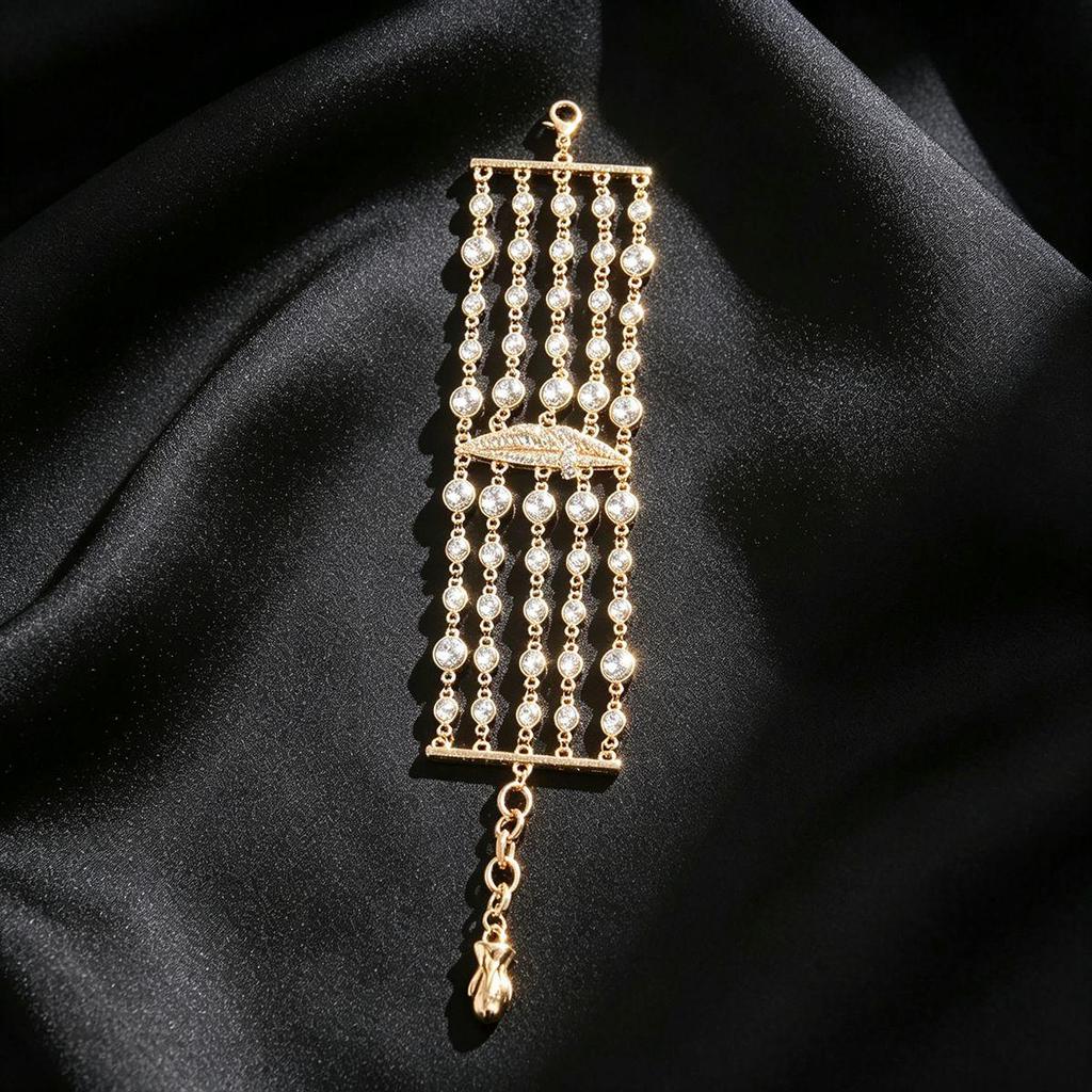 European Luxury Diamond Tassel Bracelet - High-End, Fashionable, Versatile Banquet Design.