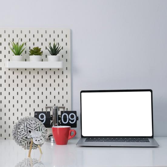 10-teiliges Filzuntersetzer-Set mit Schafhalter, saugfähiger Getränkeuntersetzer zum Schutz des Tisches, Schneeflocken-Tassenmatte aus Wollfilz für heiße Getränke, Schaf-Dekor