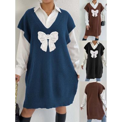 Damen Strickkleid Locker Geschnittenes Westenkleid Tiefer V-Ausschnitt Bestickter Schmetterling Patchwork Weste (Gürtel nicht enthalten)