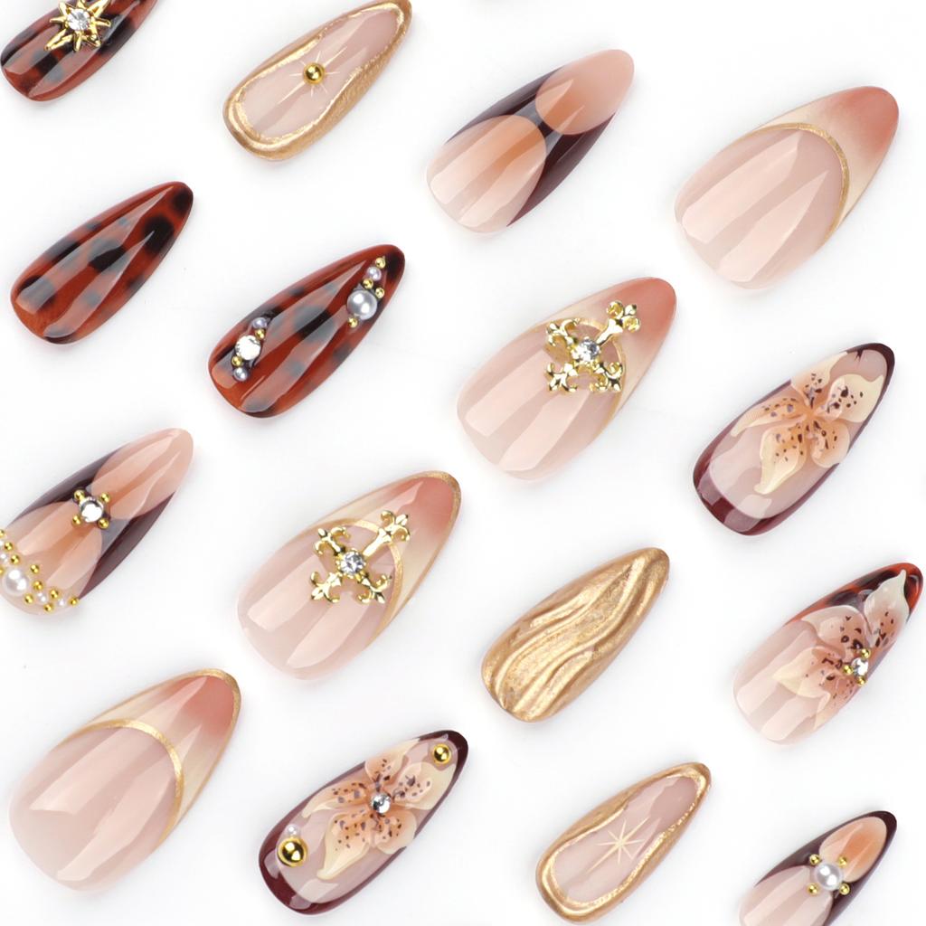 3D Blumen Nagelspitzen Karamell Schildpatt Tragbare Nägel Kreuz Kurz Mandel Falsche Nägel