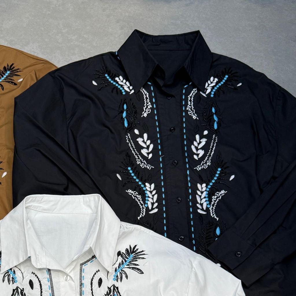 2025 Autumn Retro Long-Sleeve Shirt with Heavy Embroidery and Beadwork
