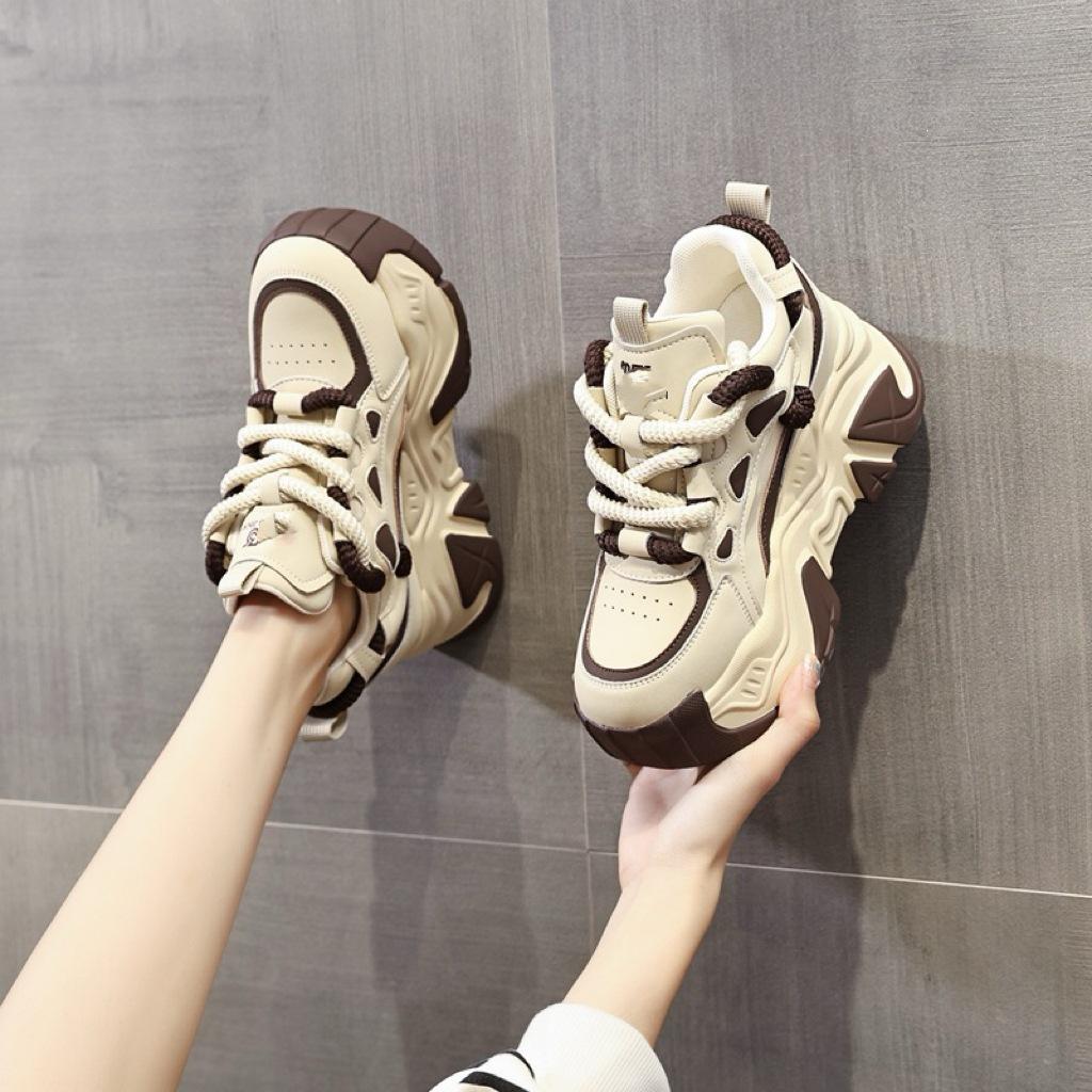 Muffin platform dad shoes women's 2026 spring new inner height increase women's shoes versatile and thin casual shoes single shoes