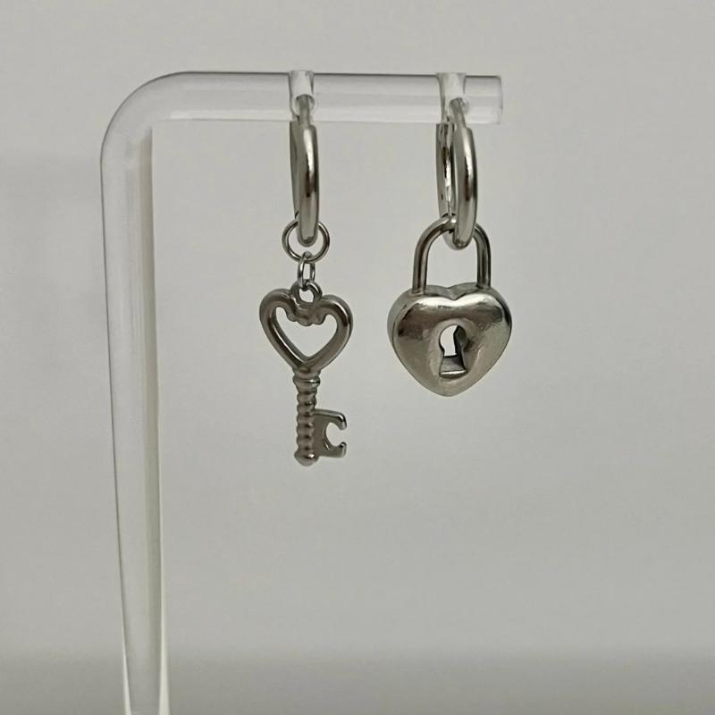 Gothic Vintage Barbed Cross Sword Earrings For Women Cool Punk Rock Party Jewelry Accessories Gift