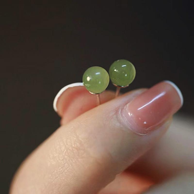 Natural Hetian Jade Green Ear Studs Simple Luxury Sense Earrings For Women Light Luxury Suitable For Daily Wear Party Jewelry
