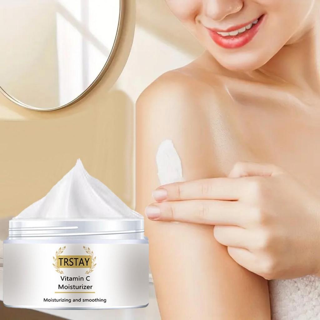 Vitamin C Brightening Moisturizing Cream To Brighten Skin Tone, Firm Skin and Reduce Dullness