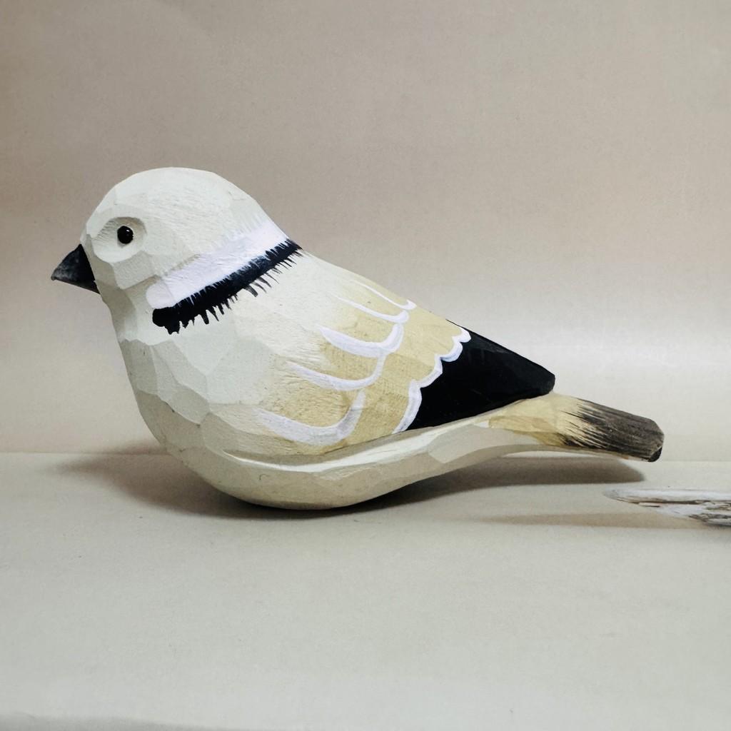 Wooden Craft Bird Figurine With Modern Minimalist Style For Living Room Decor Or Gift