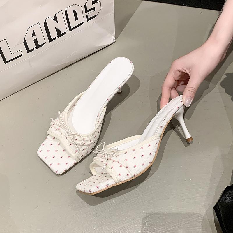 Beautiful Floral Sandals High Heels Cool Slippers 2025 Summer New Women's Wear with Skirt French One-word Muller Shoes