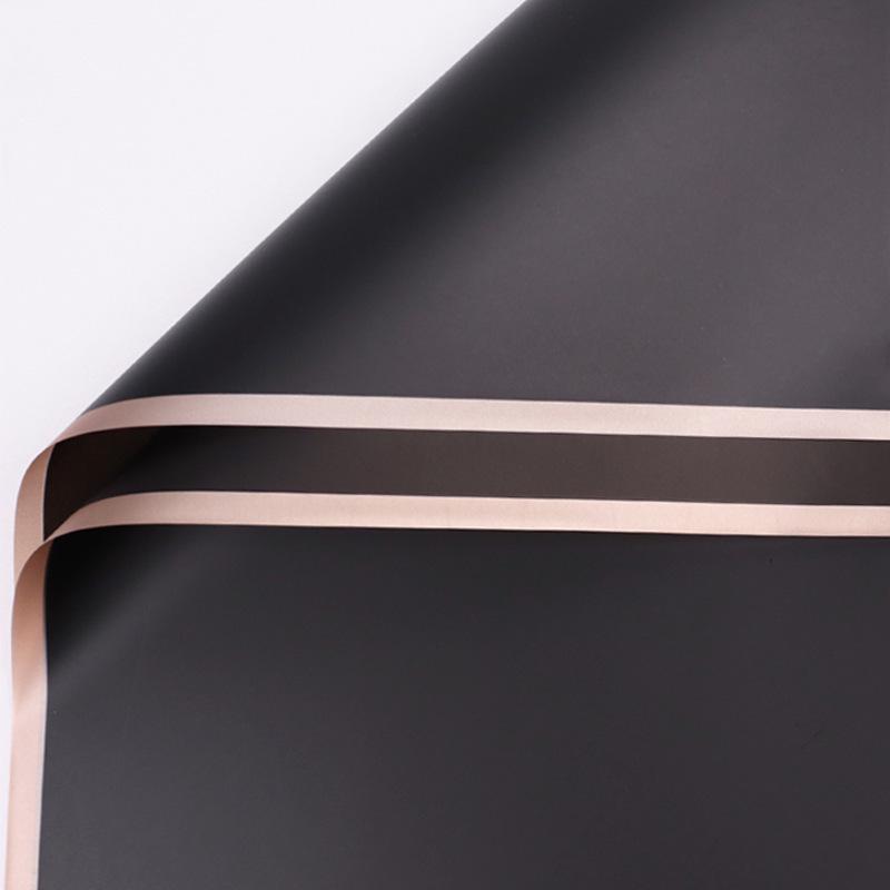 Gold-Edged Jelly Film Korean Bouquet Wrap - Translucent, Waterproof, Christmas Flower Wrapping Paper.